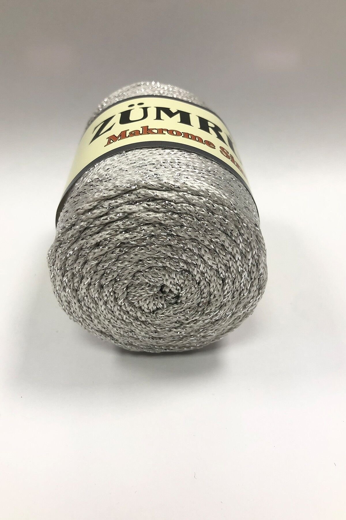 ZÜMRÜT 100GR KREM GÜMÜŞ SİMLİ 4 MM MACROME İP