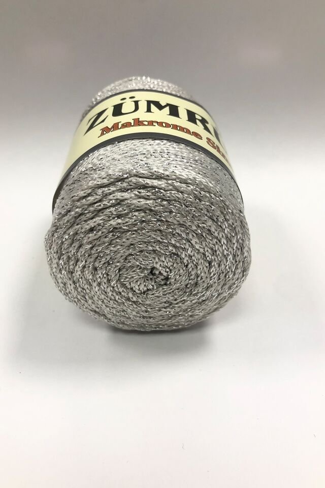 ZÜMRÜT 100GR KREM GÜMÜŞ SİMLİ 4 MM MACROME İP