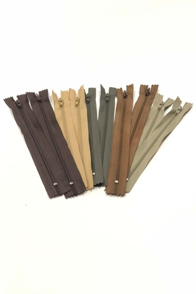 FERMUAR 20 CM