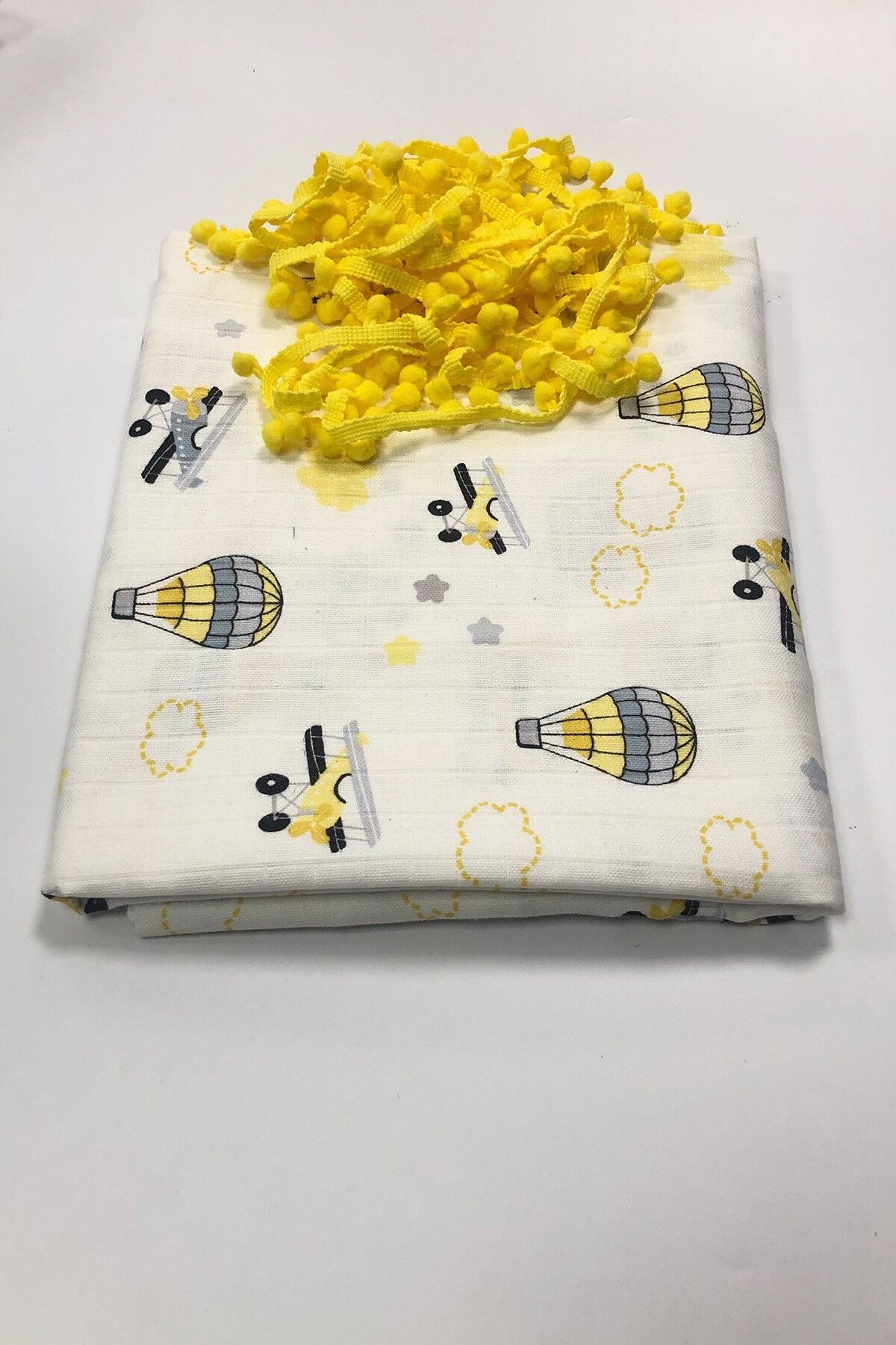 MÜSLİM BEZİ BEBEK BATTANİYE KUMAŞI VE PONPON ŞERİT