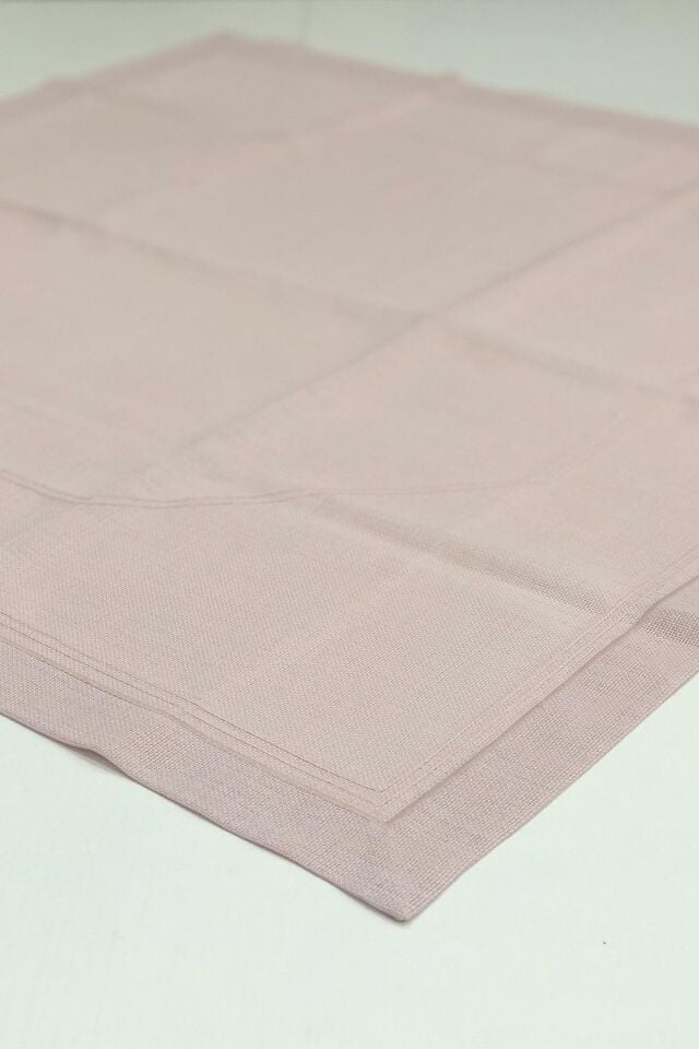 Hobi Yıldız İşlemelik Kare Masa Örtüsü – 100x100 cm