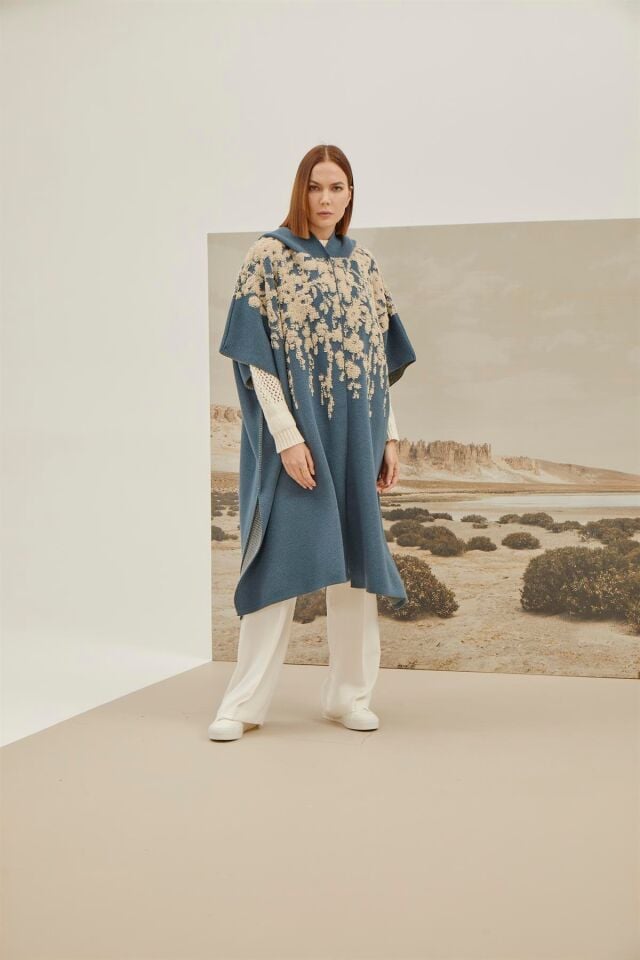 İndigo Taş Çiçek Desenli Panço