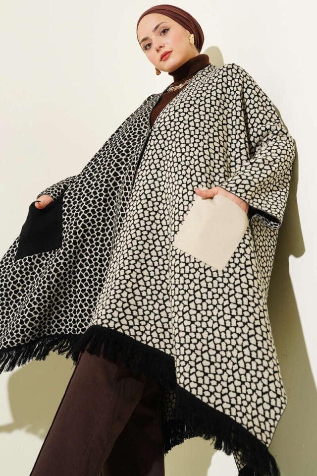 panço püsküllü cep detaylı