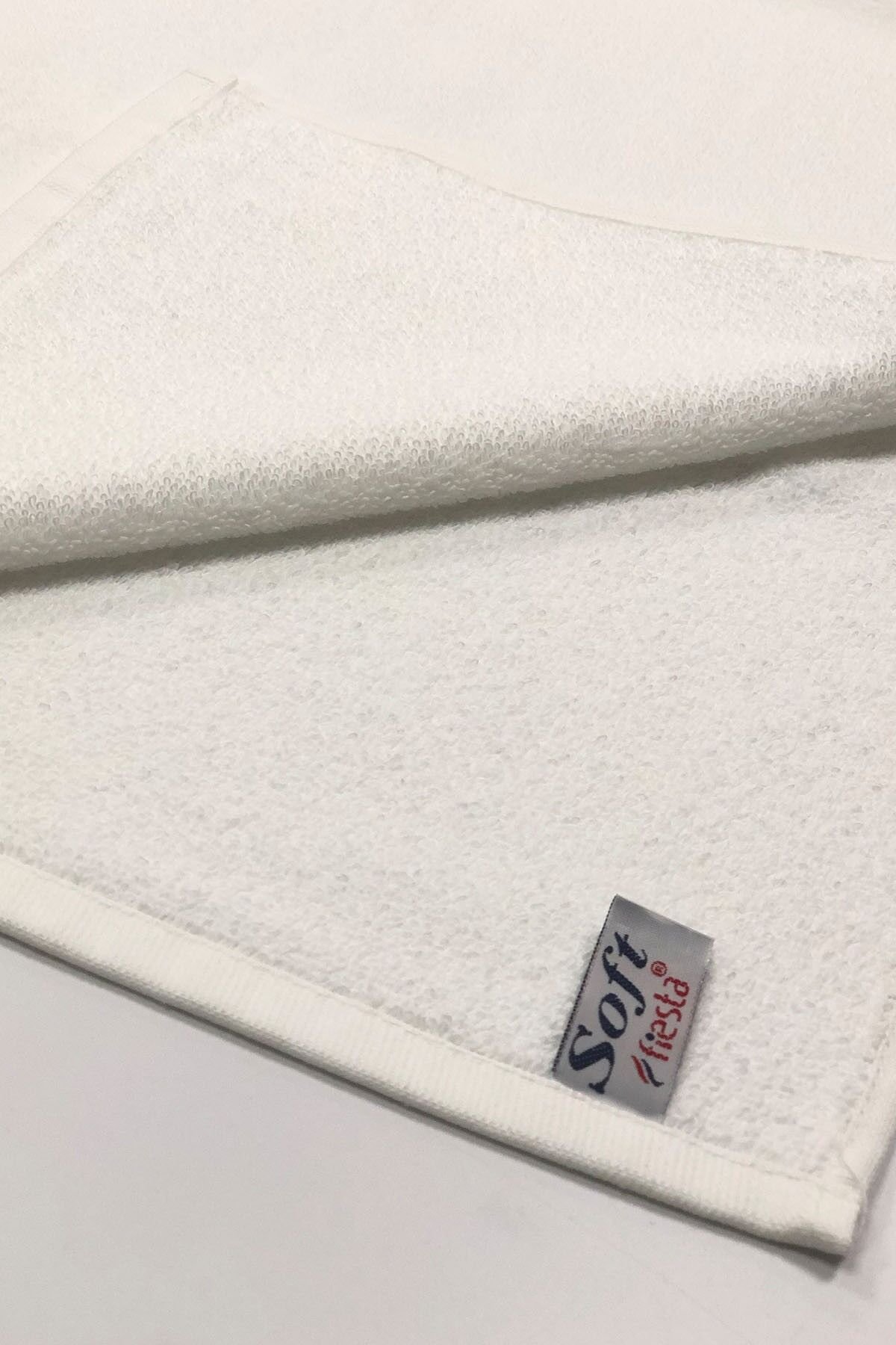 FİEESTA DÜZ KADİFE HAVLU 50X90