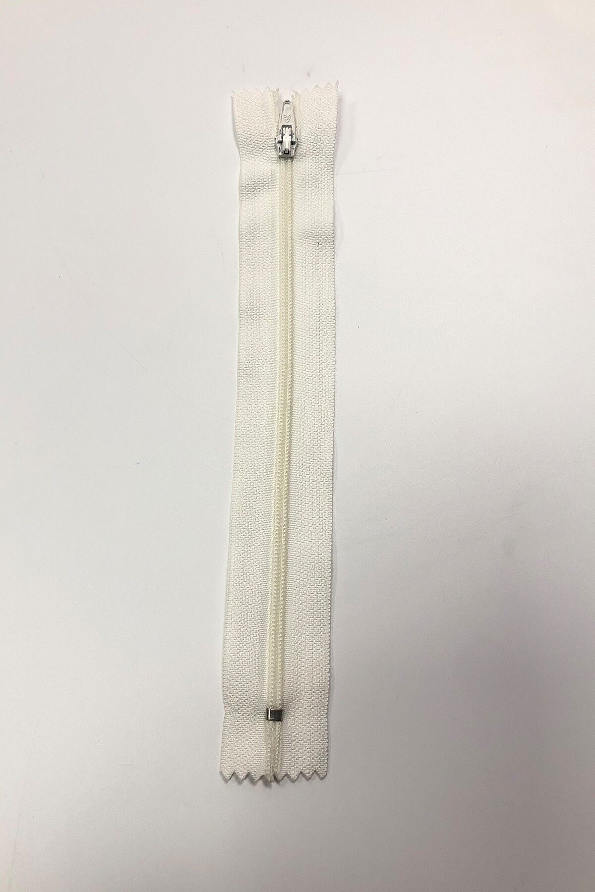 FERMUAR 20CM