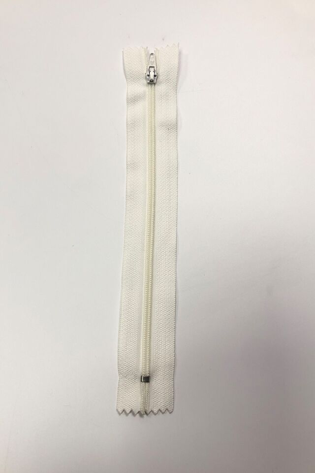 FERMUAR 20CM